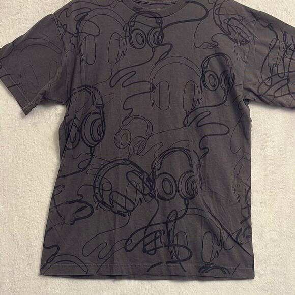 Utility Gray Short Sleeve Tee with Artistic Pattern Medium - Picture 3 of 6